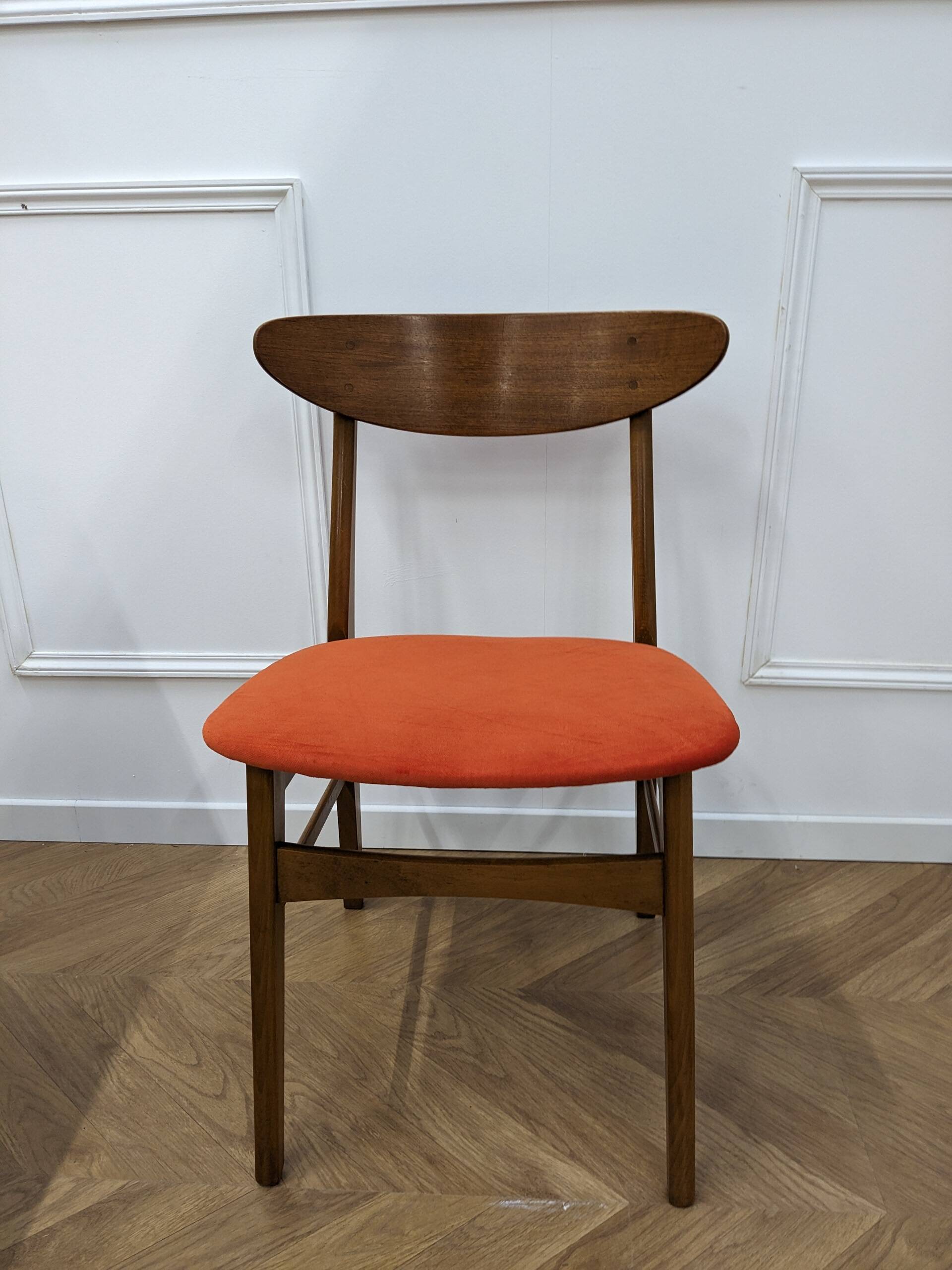 A vintage 210 chair by Farstrup