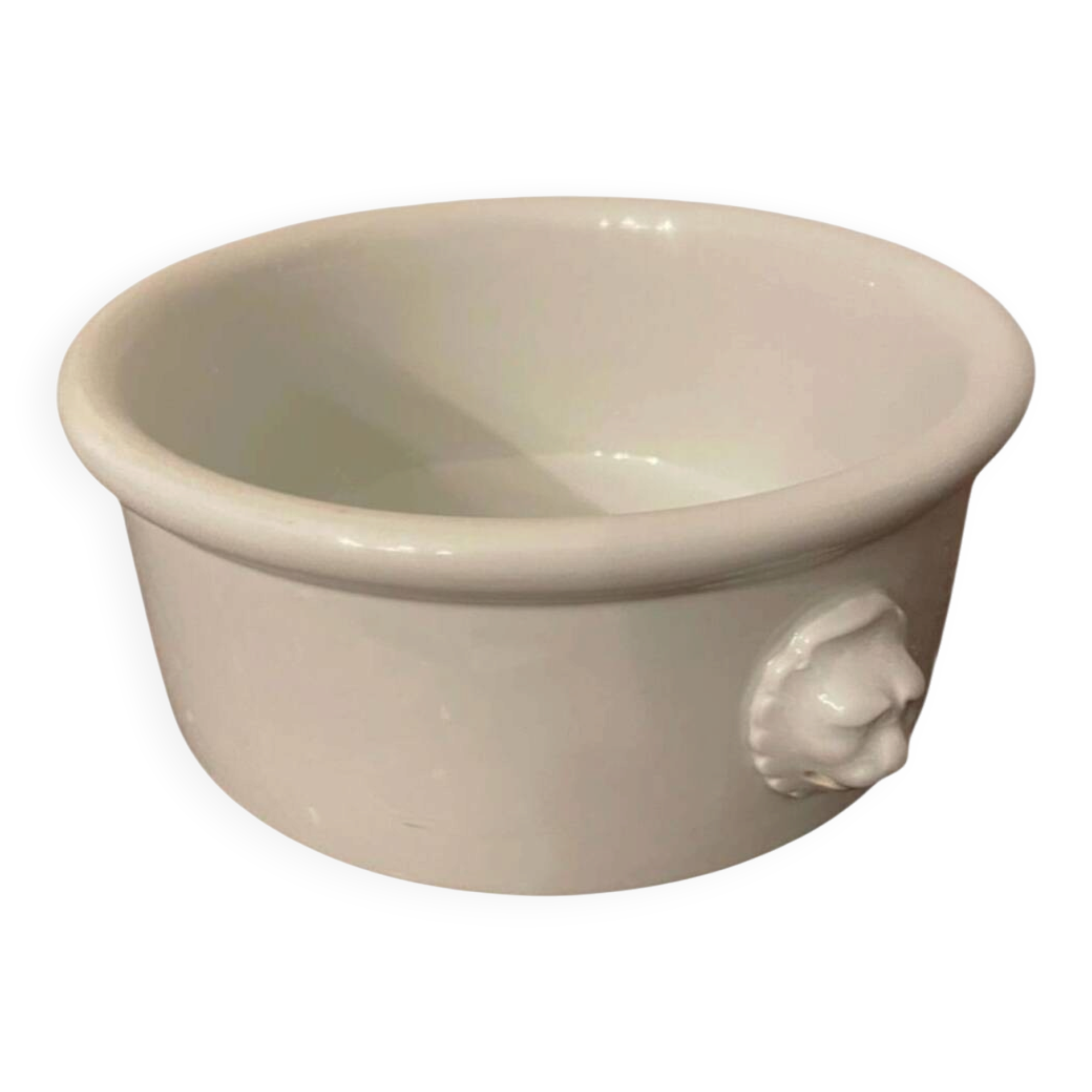 Lion's head salad bowl