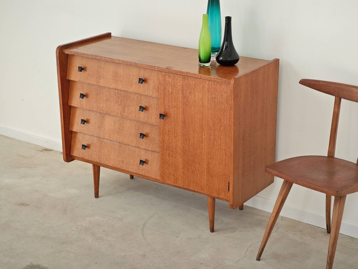 Small sideboard with spindle legs, France 1960