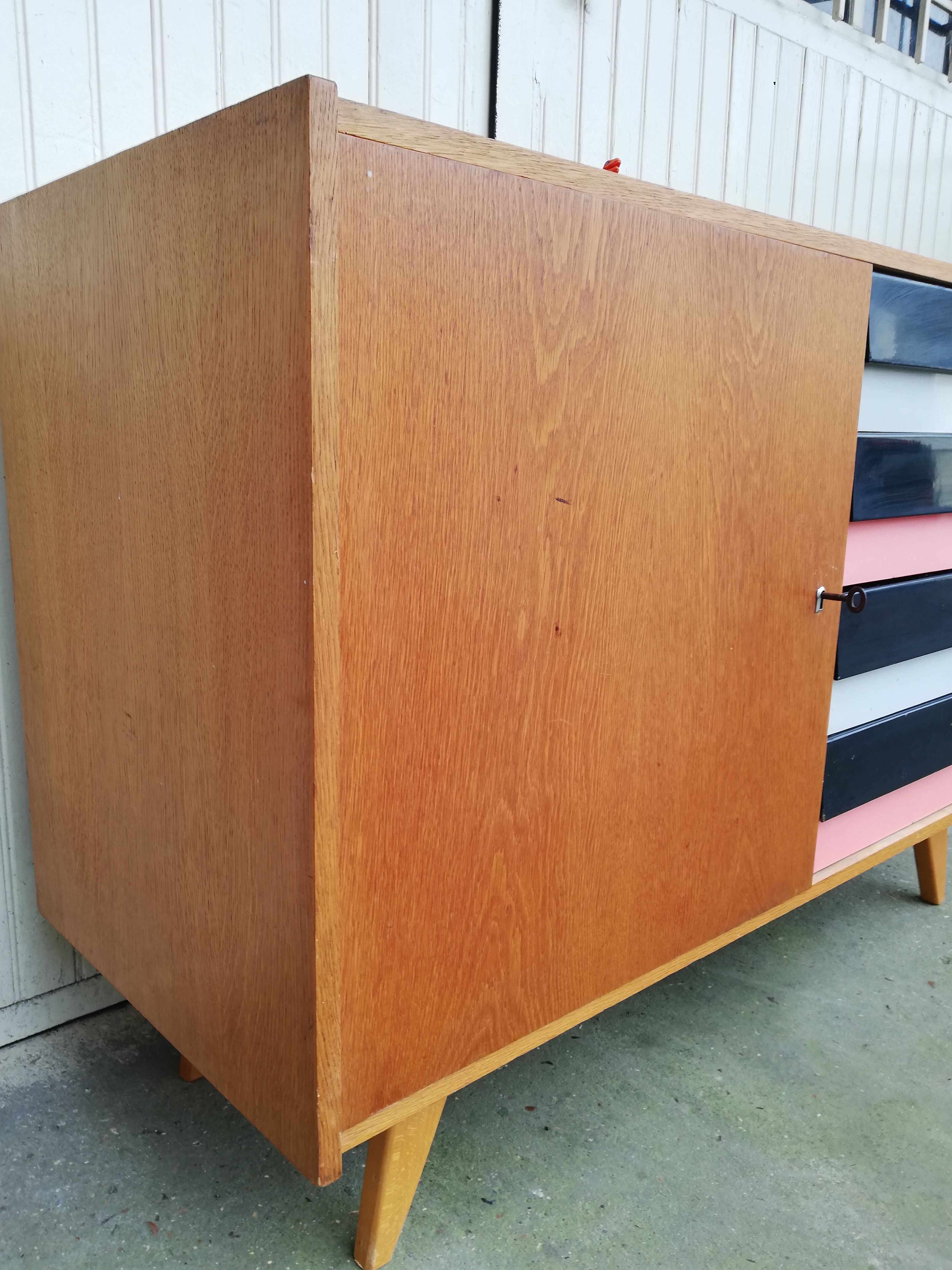 Commode, enfilade Tchèque vintage, Jiri Jiroutek U458, 1960 style scandinave