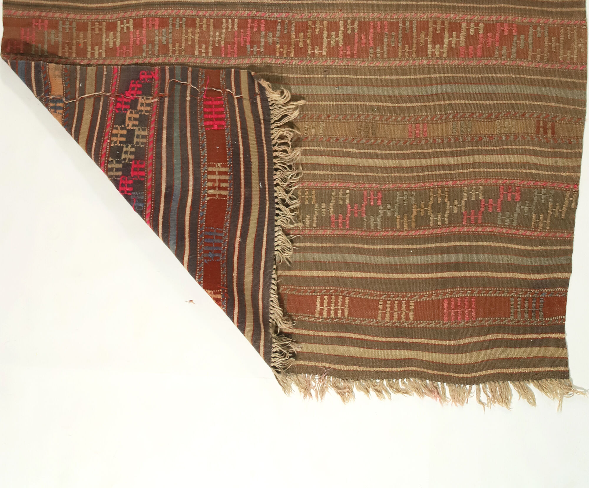 Tapis kilim anatolien fait à la main 230 cm x 154 cm