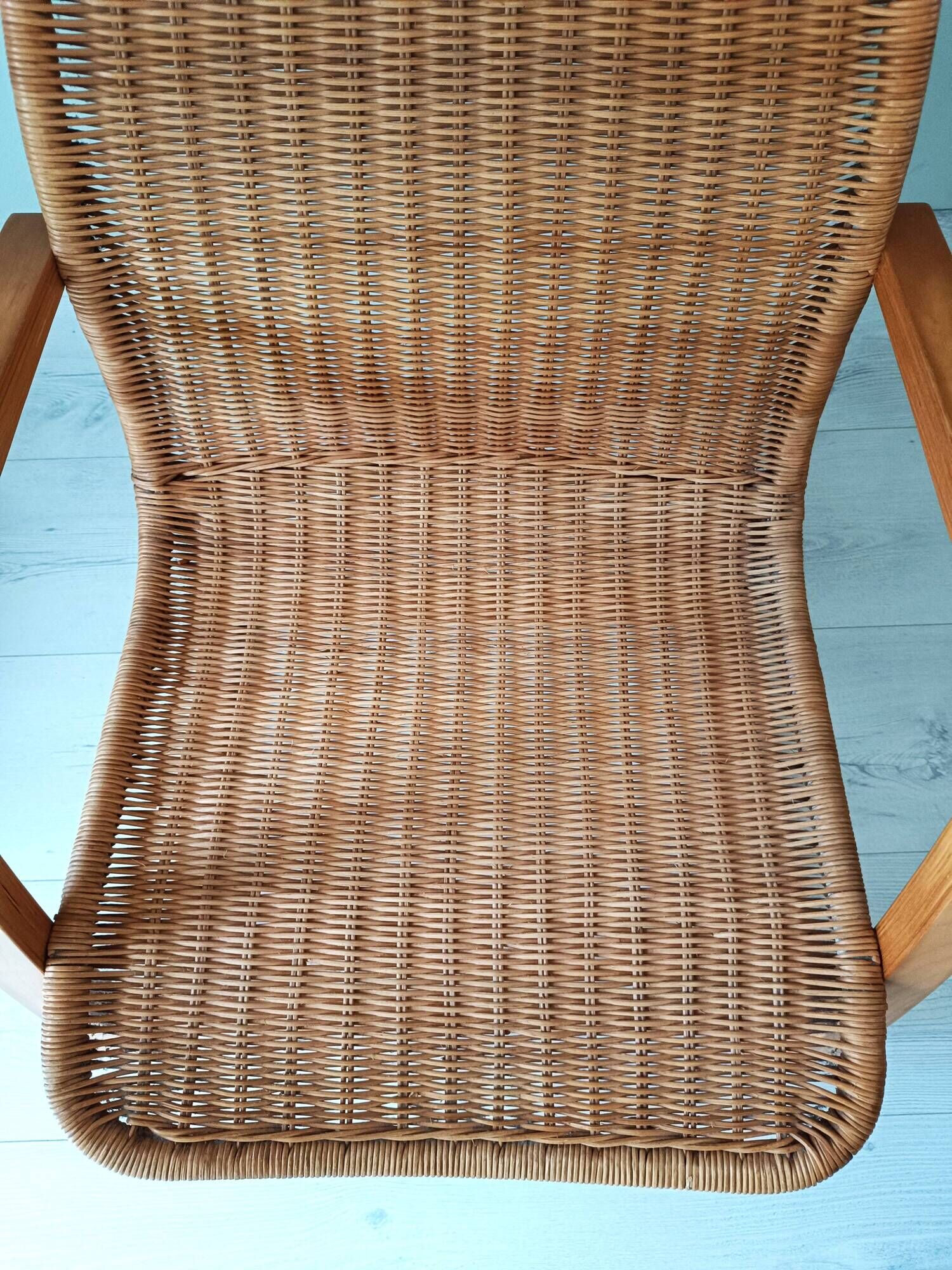 Oland Fatolj cantilever chair for IKEA in bentwood
