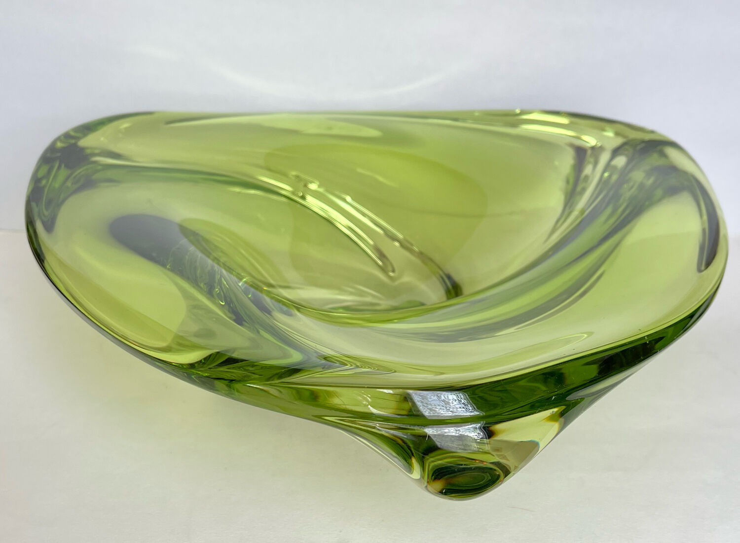 Glass cup