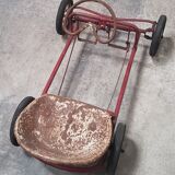 Kart à pédales pour enfant en fer de marque Start kart