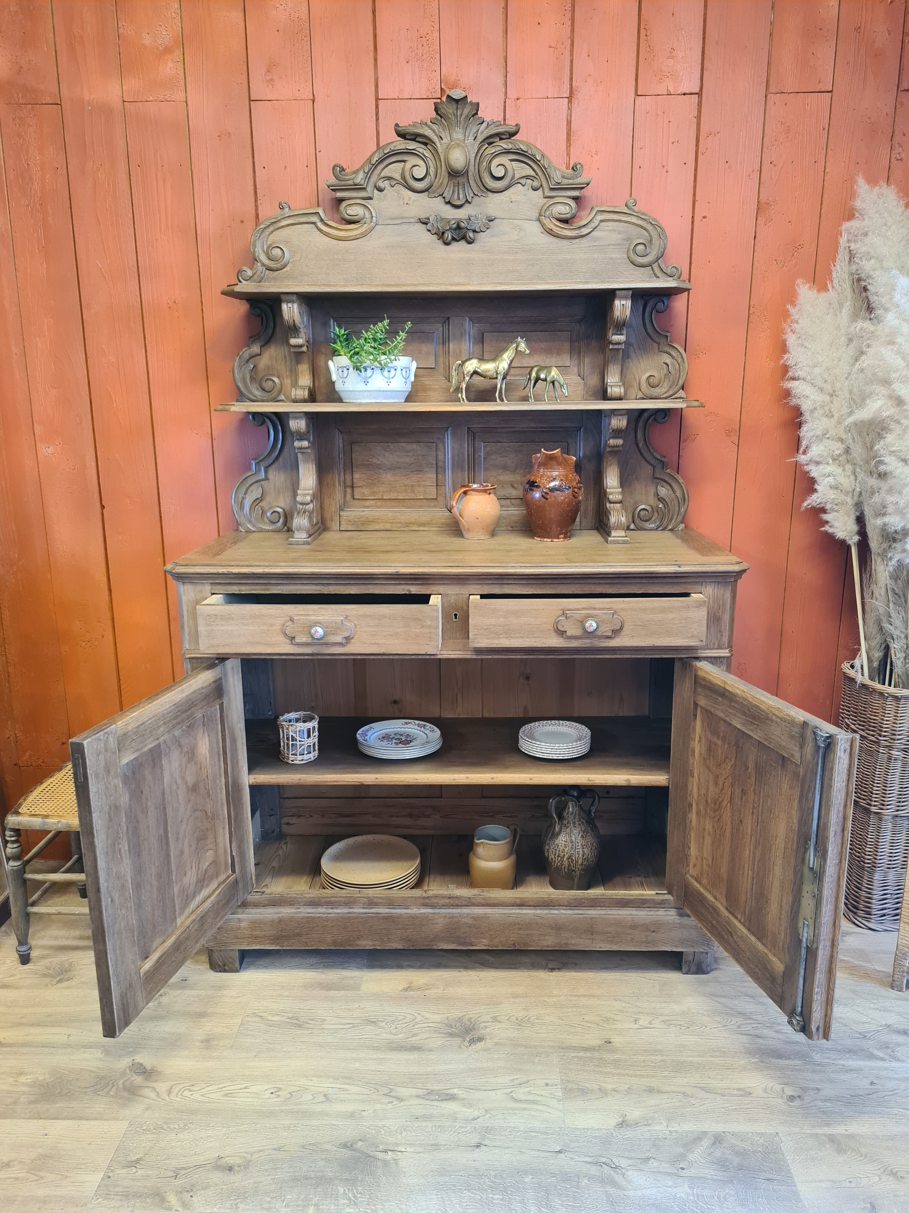 Saint Hubert oak cabinet with sculptures completely renovated