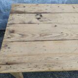 Farm table