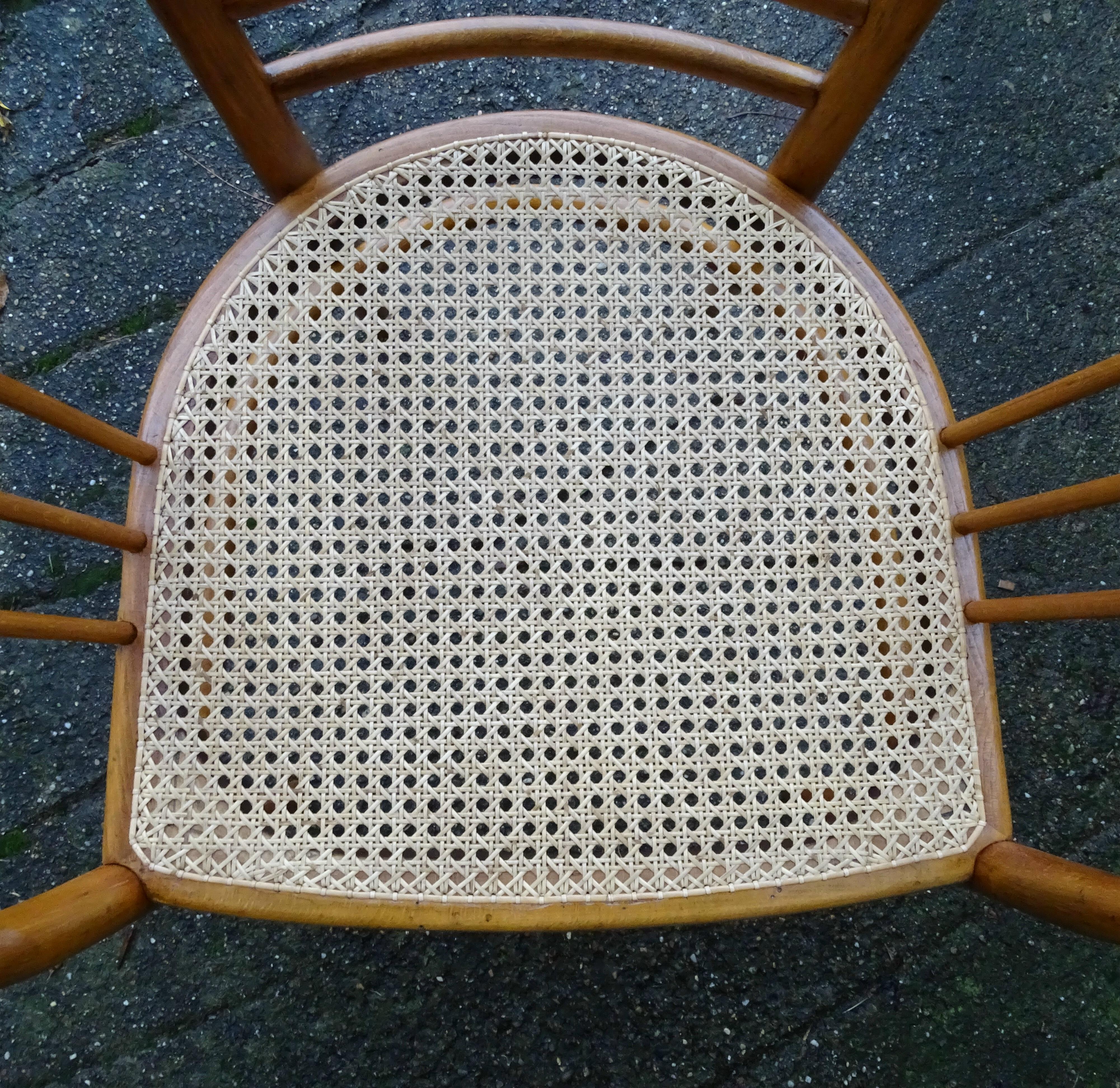 Armchair Thonet N°B93 canned to nine, design Siegel 1920