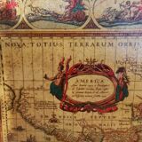 Tableau ancienne carte du monde enduite