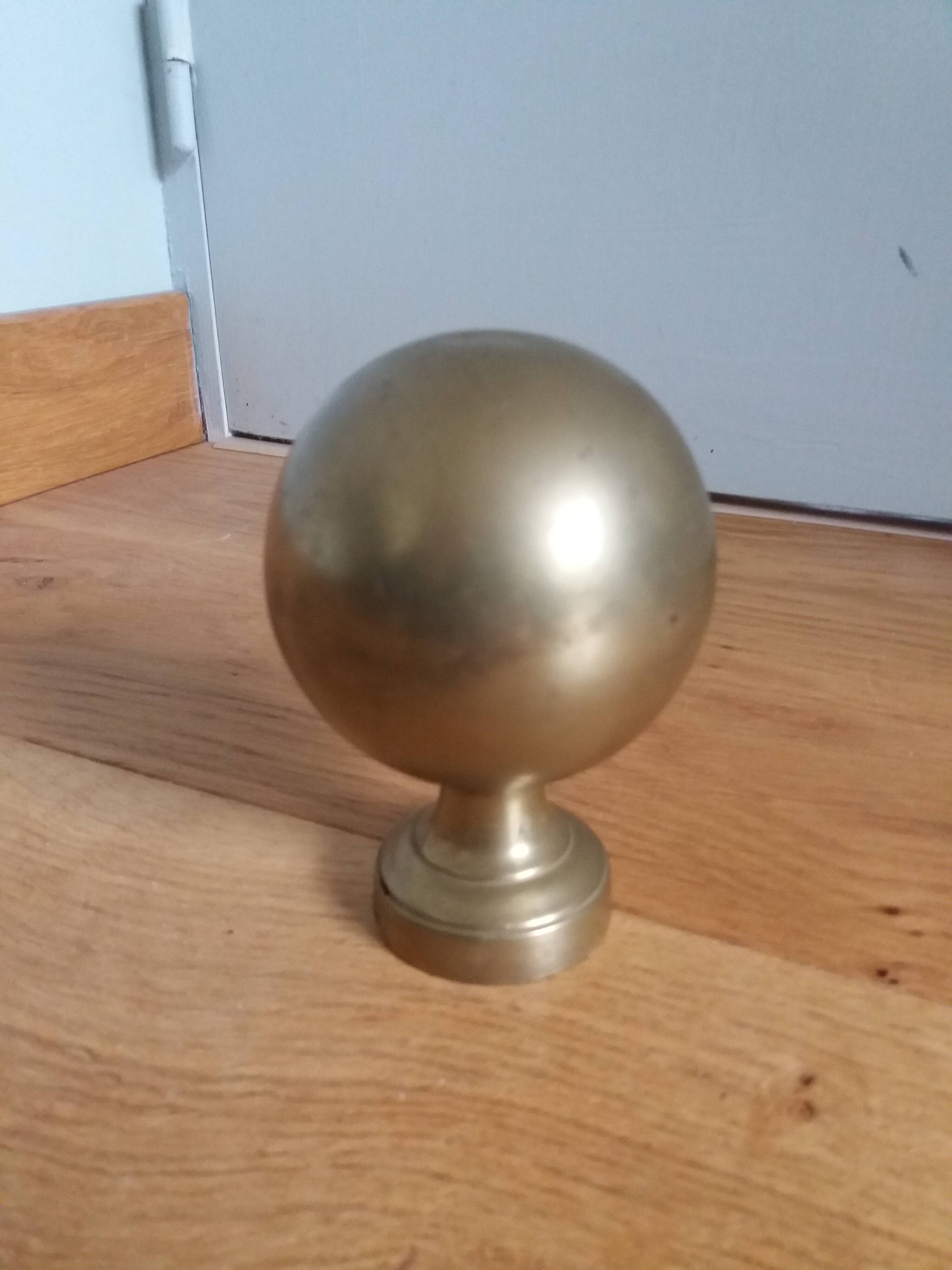 Brass stair ball