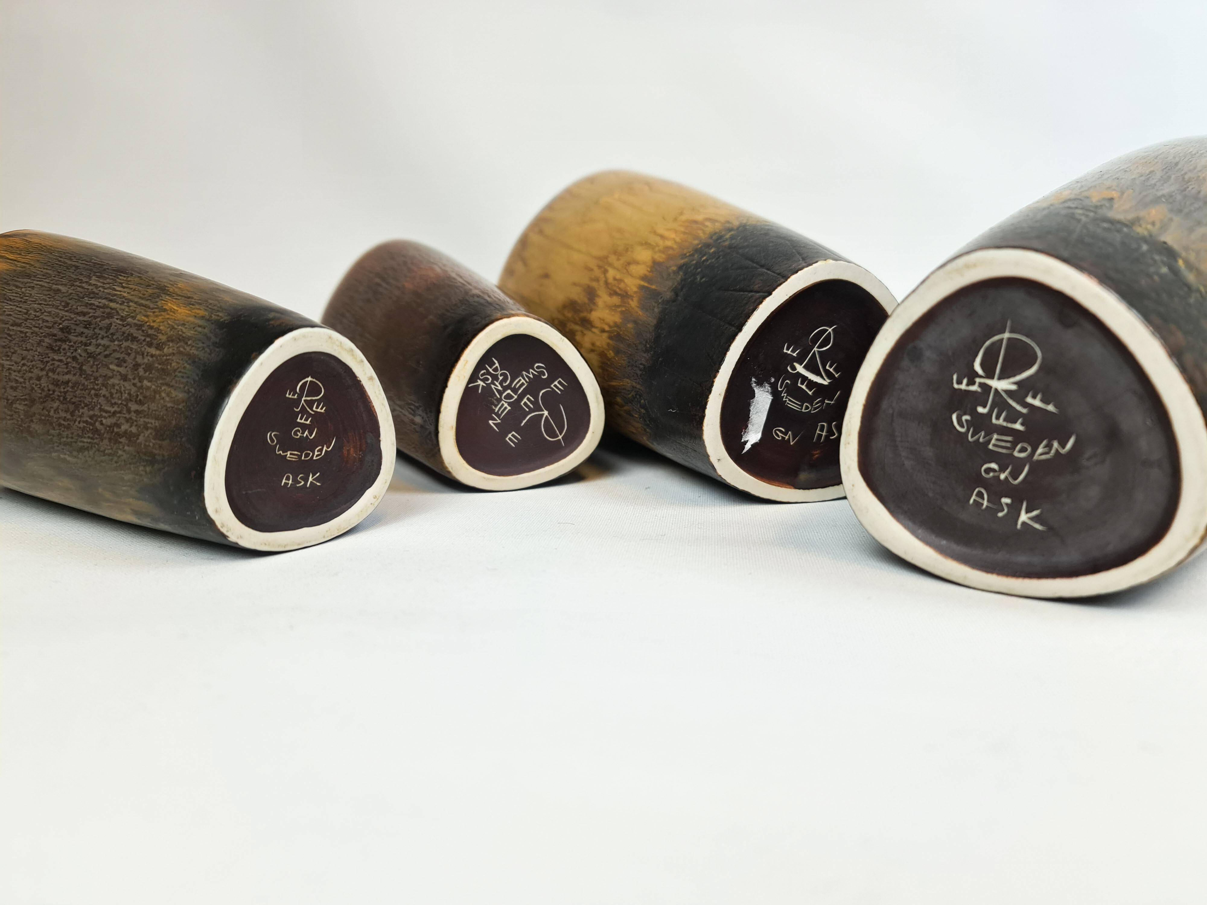 Set de 4 vases en céramique de style moderne du milieu du siècle Gunnar Nylund Rörstrand Suède