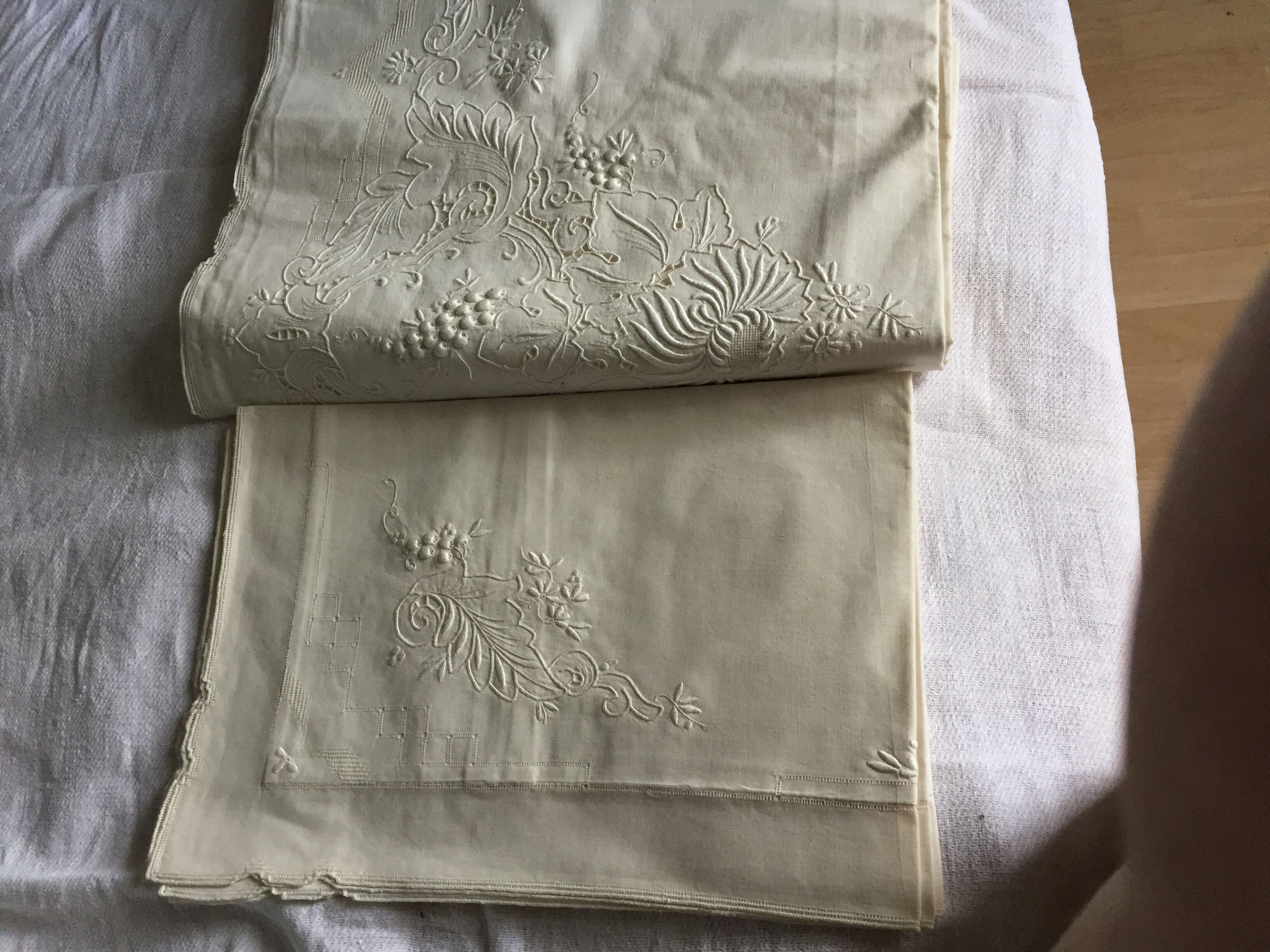 Old embroidered bed set