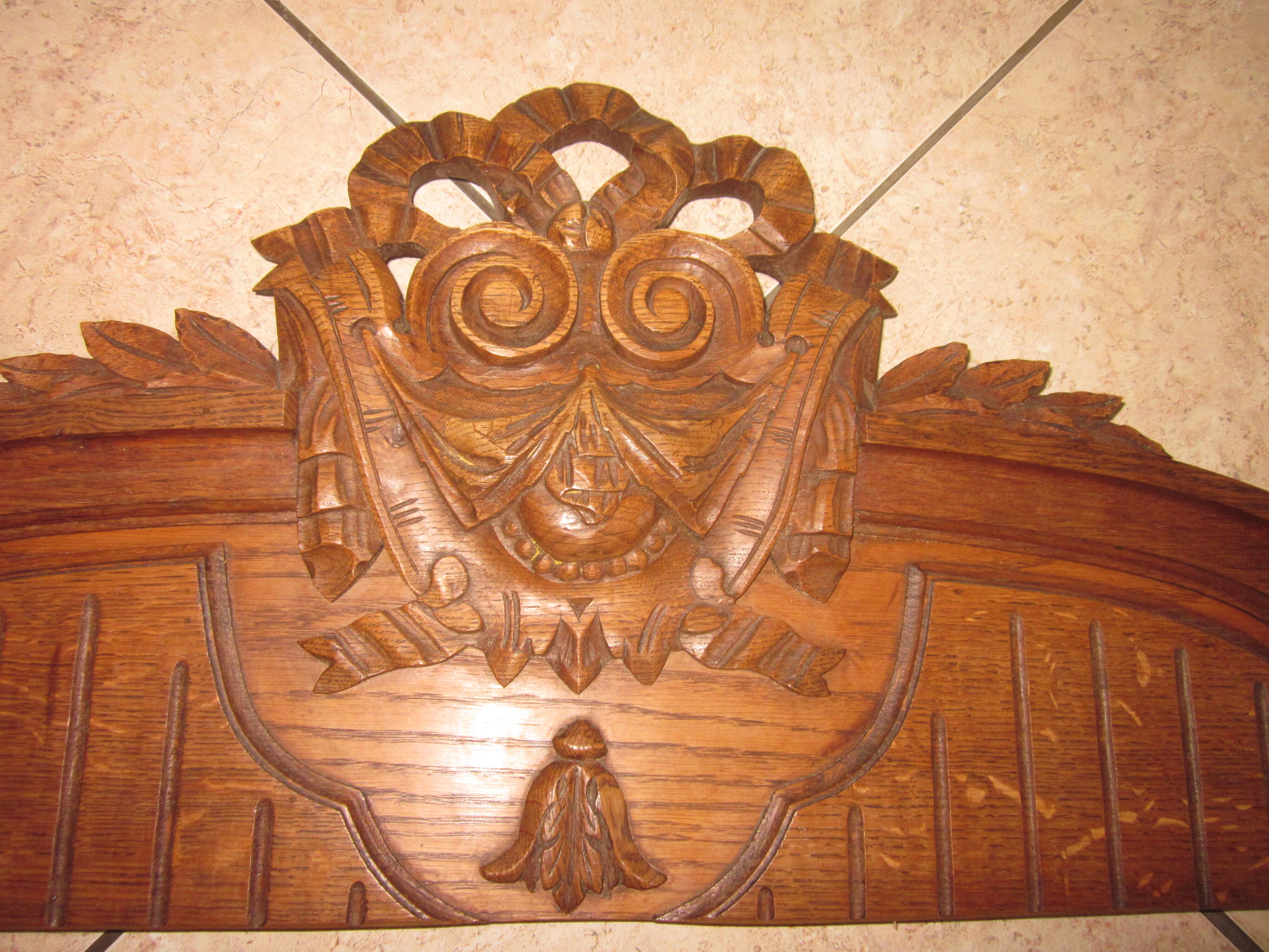 Ancient pediment in oak