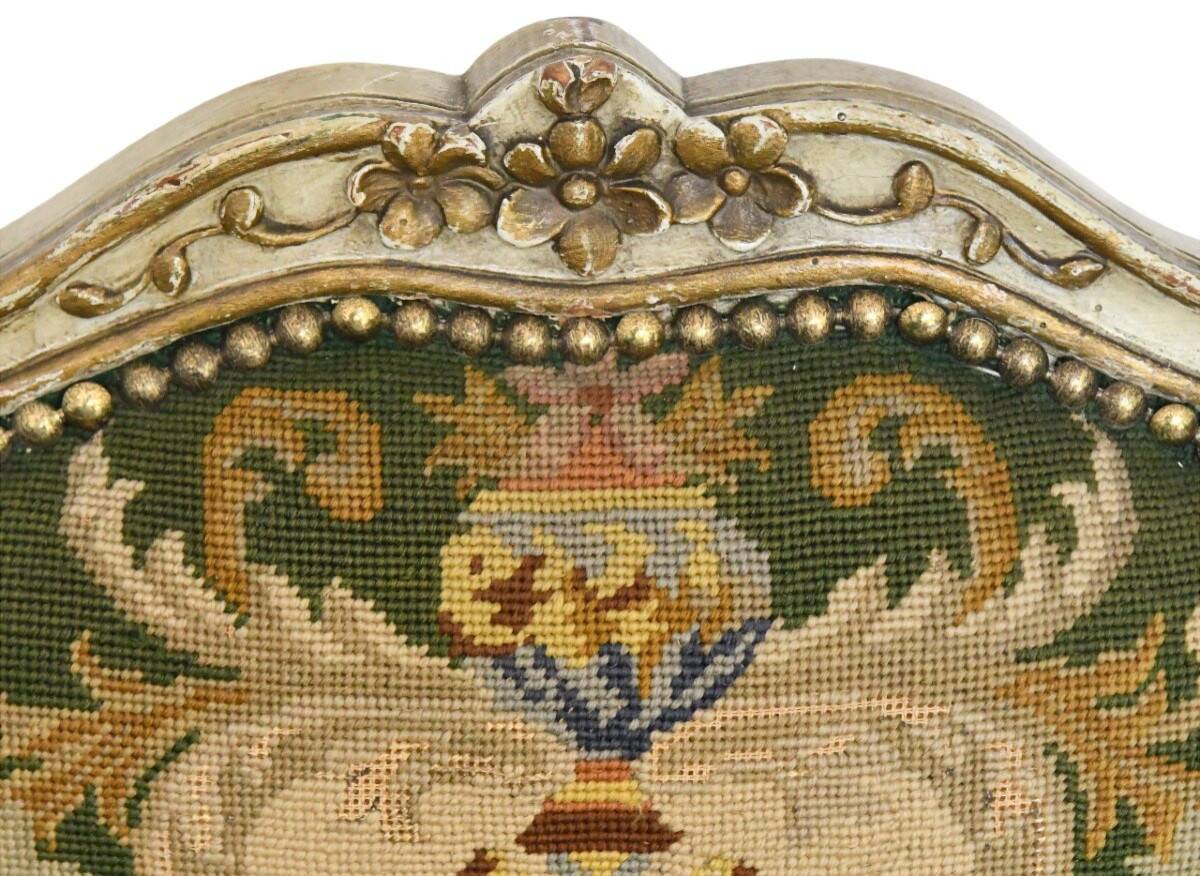 Louis XV period chair stamped by Claude-François DROUILLY