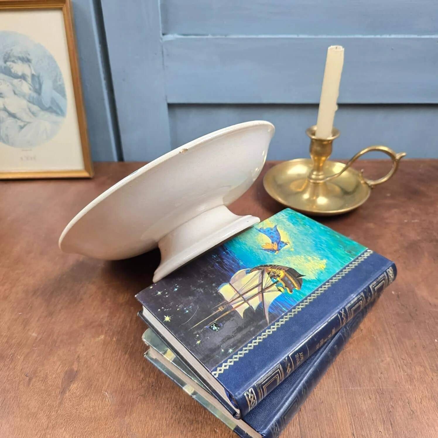 Antique compote dish Faïencerie de Lyon Marine, ironstone with blue-green decoration, 19th century.