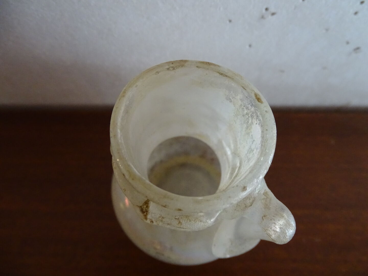 Vase with miniature handle Scavo Seguso Vetri d'Arte iridescent glass Murano 1950