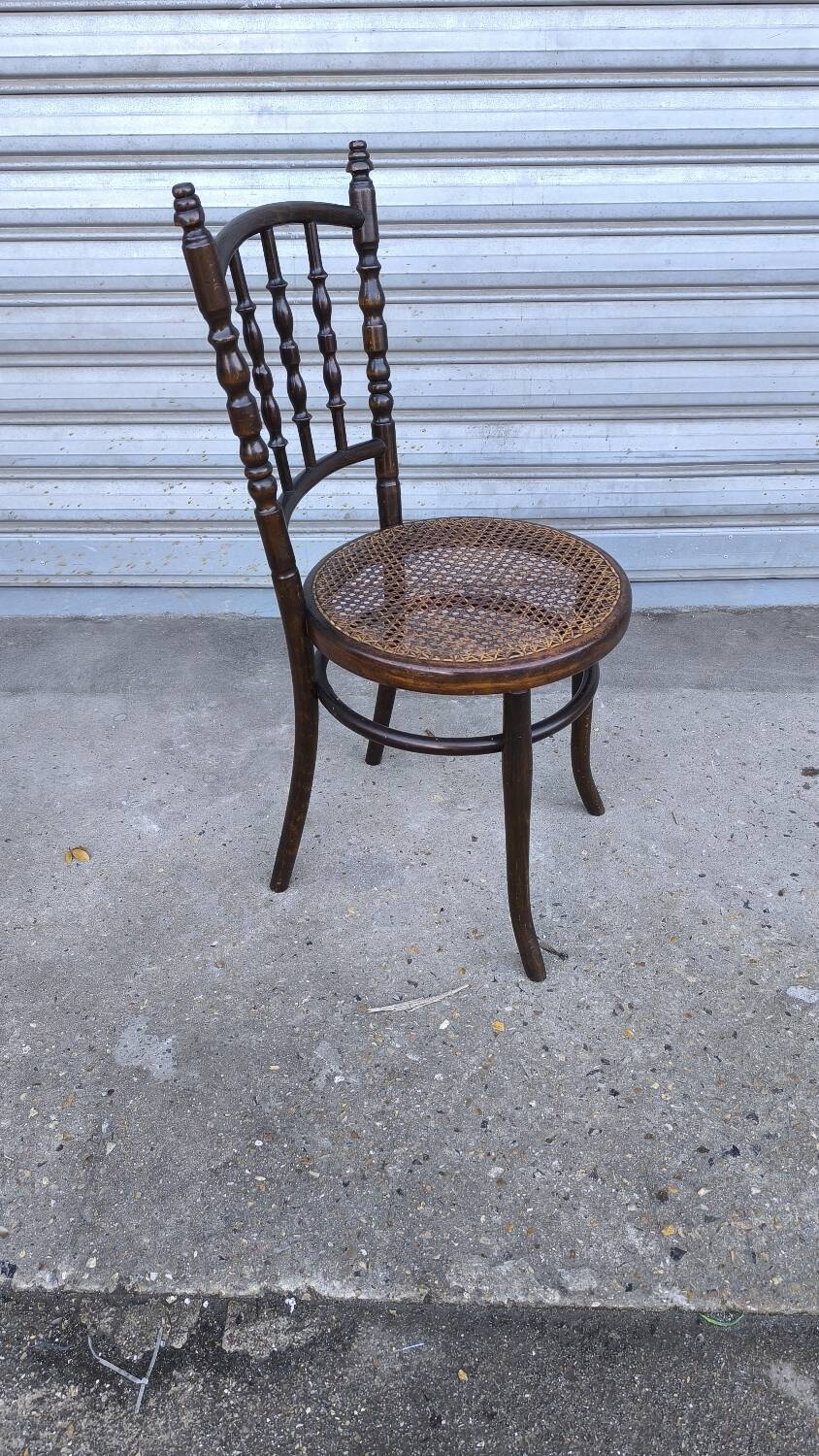 Mundus chair by Thonet Vienna Austria 1925