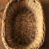 Wicker basket with two oval handles