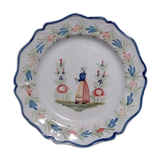 Quimper dish