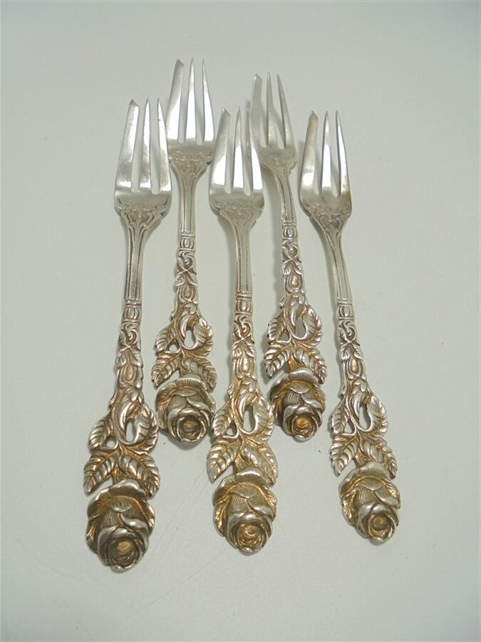 Set of 5 cake forks