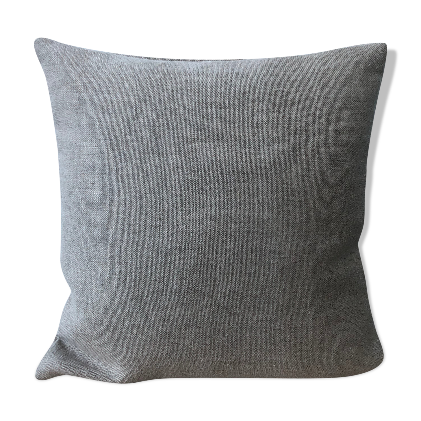 Linen cushion