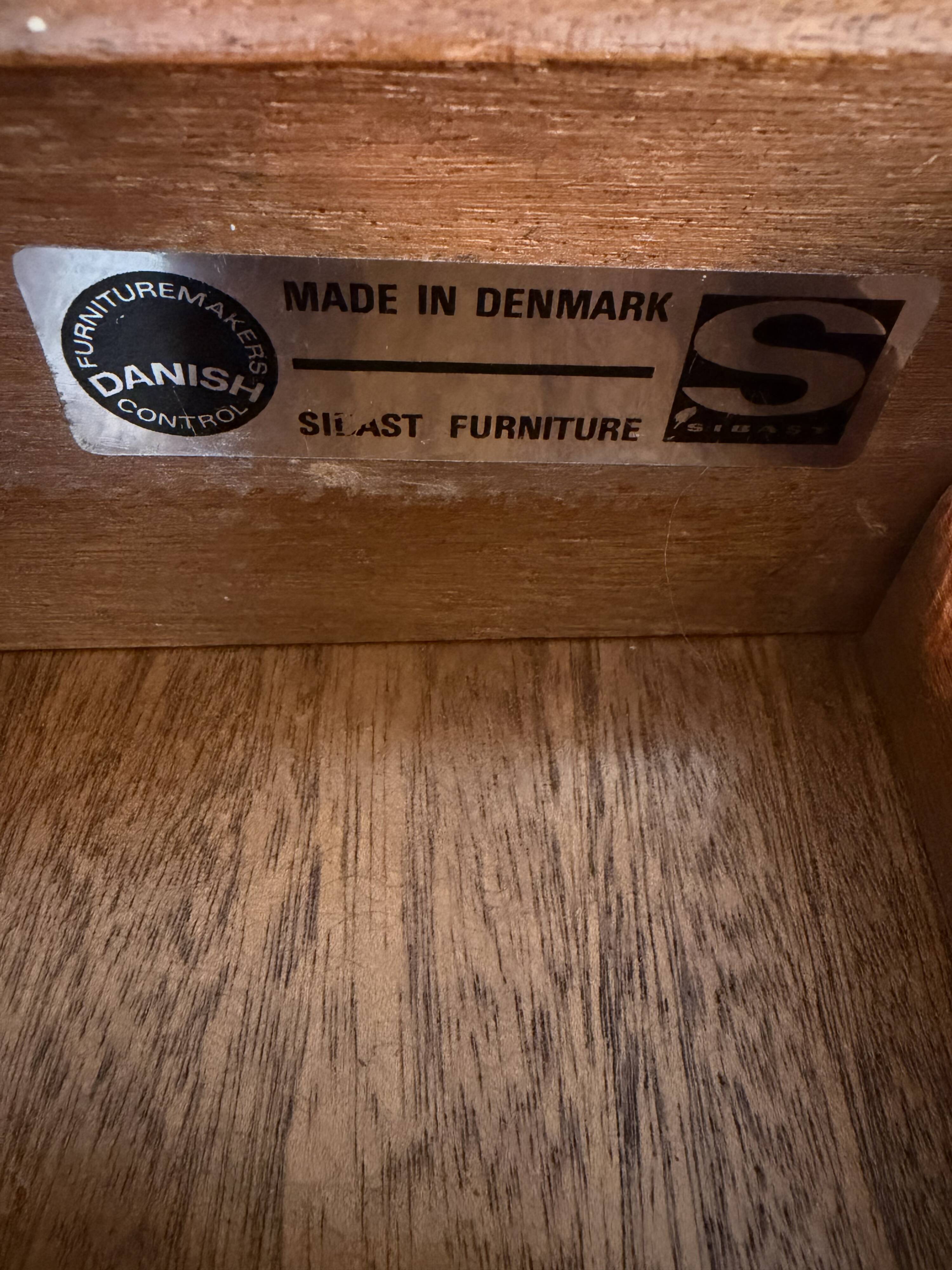 Arne Vodder desk in teak