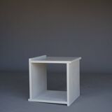 Tabouret cube minimaliste en contreplaqué. Années 1960