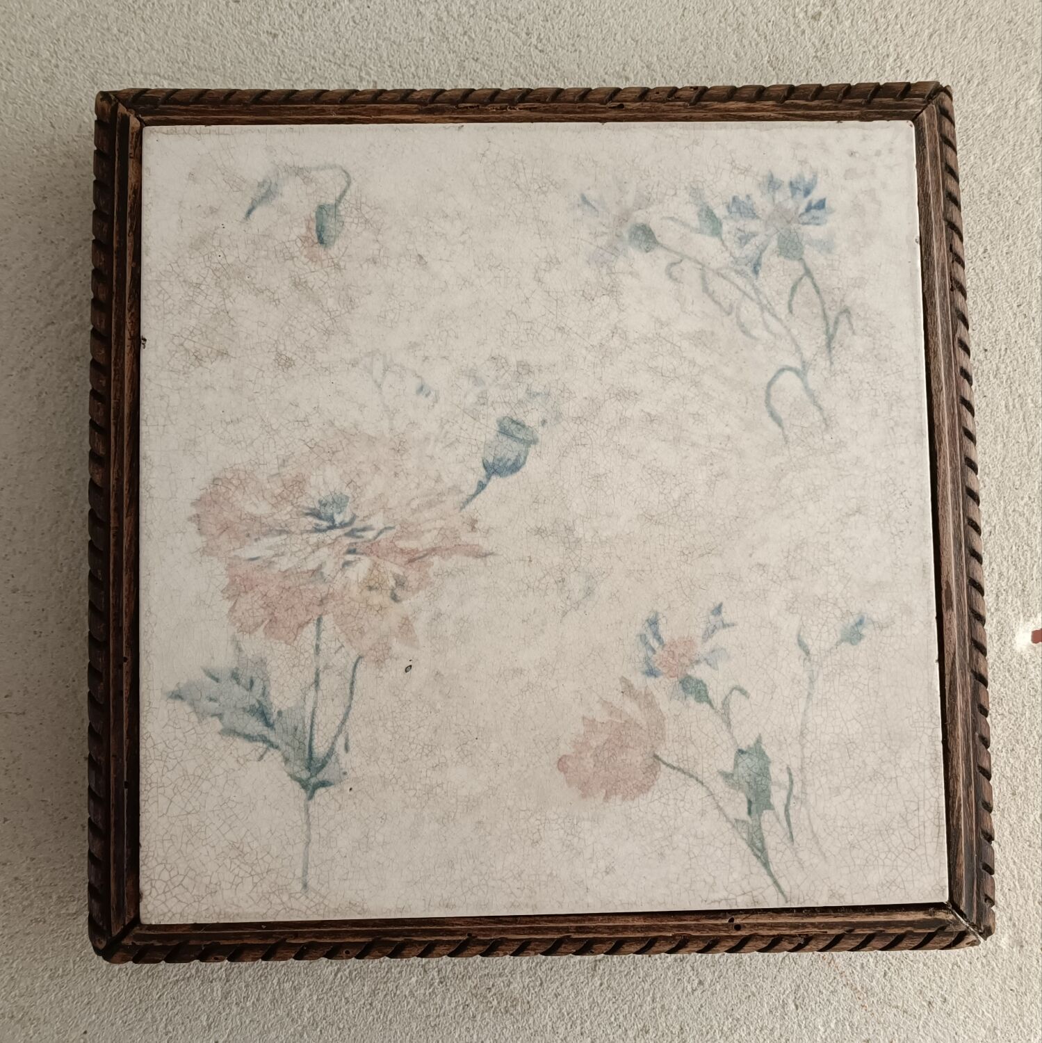 Earthenware trivia