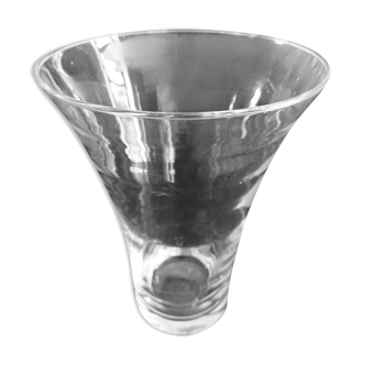 Vase en verre à bords évasés