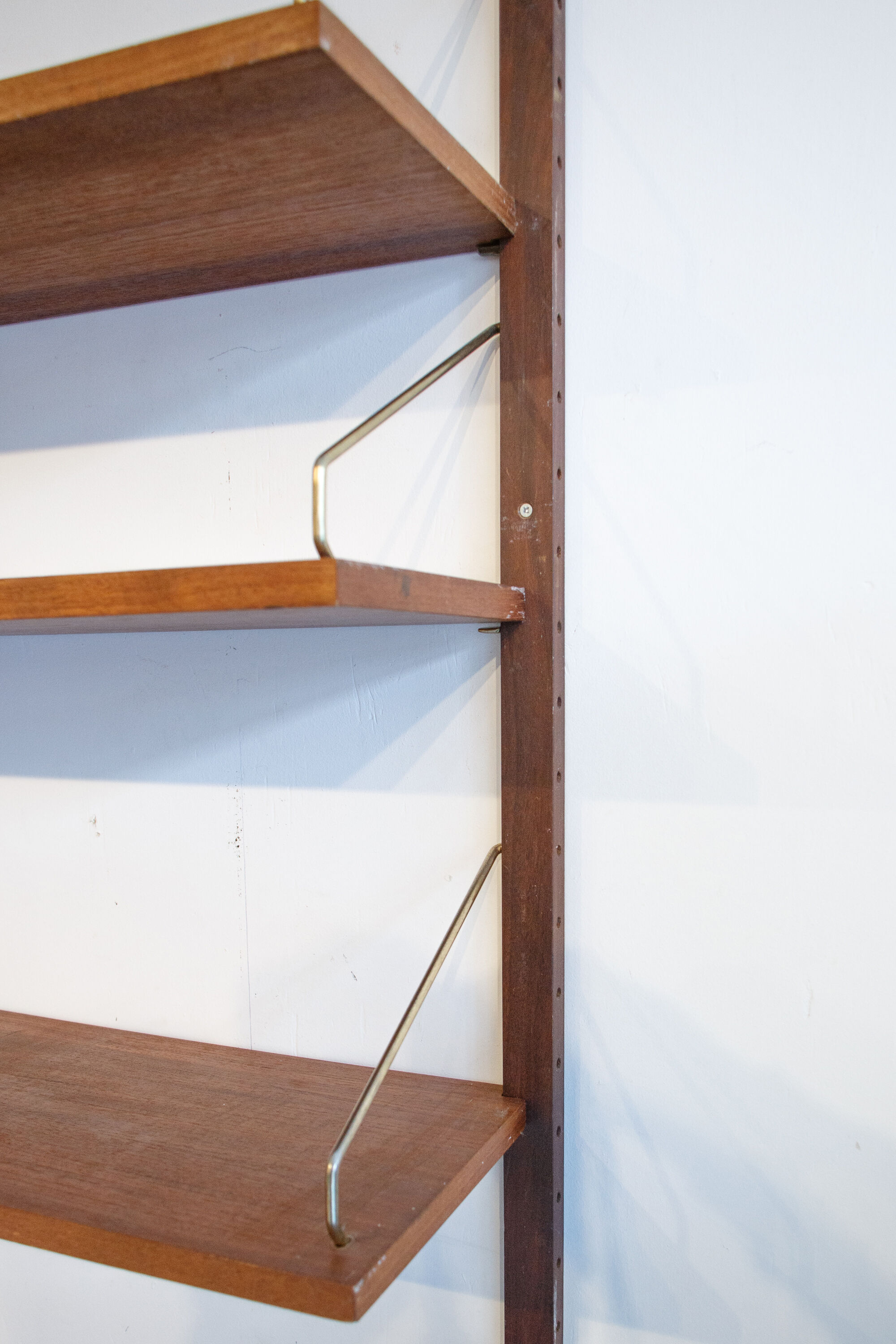 Vintage Poul Cadovius library 1960