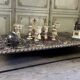 Table basse en marqueterie de marbre vers 1990
