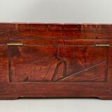 Coffret en bois sculpté Chine décor de pagode