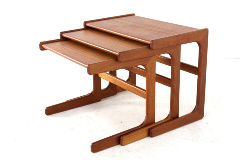 Salin Nyborg nesting tables