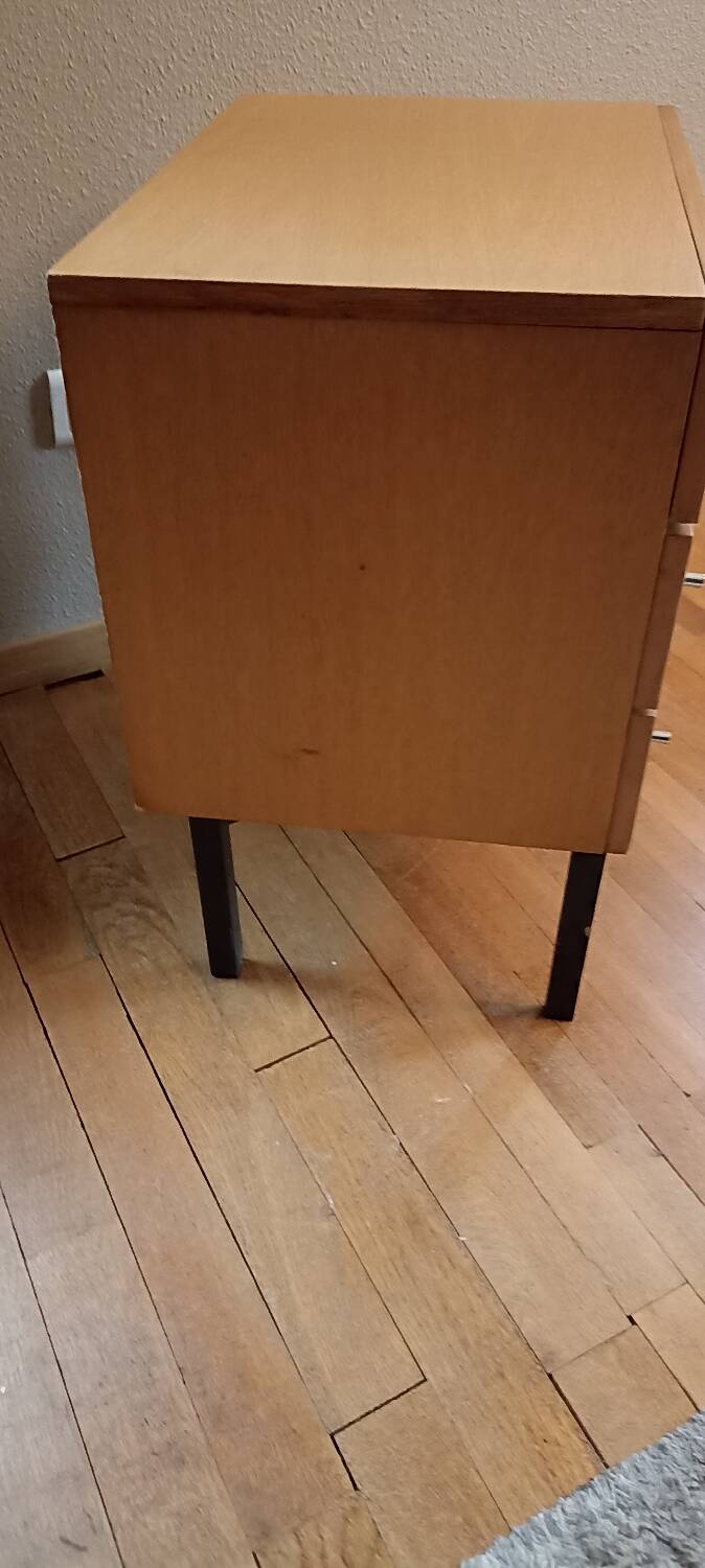 Vintage chest of drawers