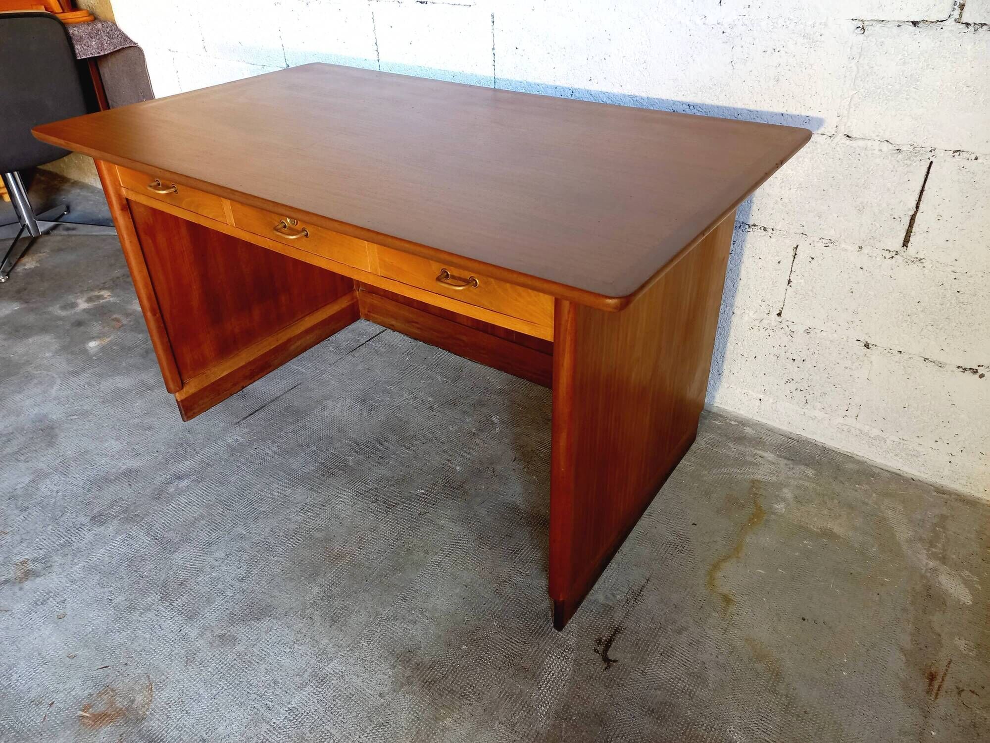 Bureau de direction vintage en bois et teck années 50/60