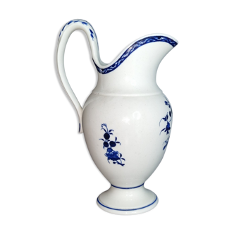 Tournai porcelain milk pot