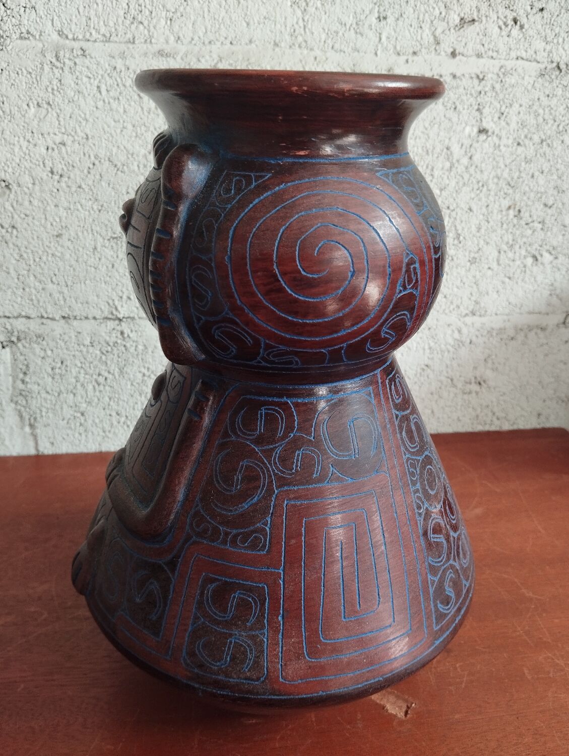 Maldovo ceramic vase