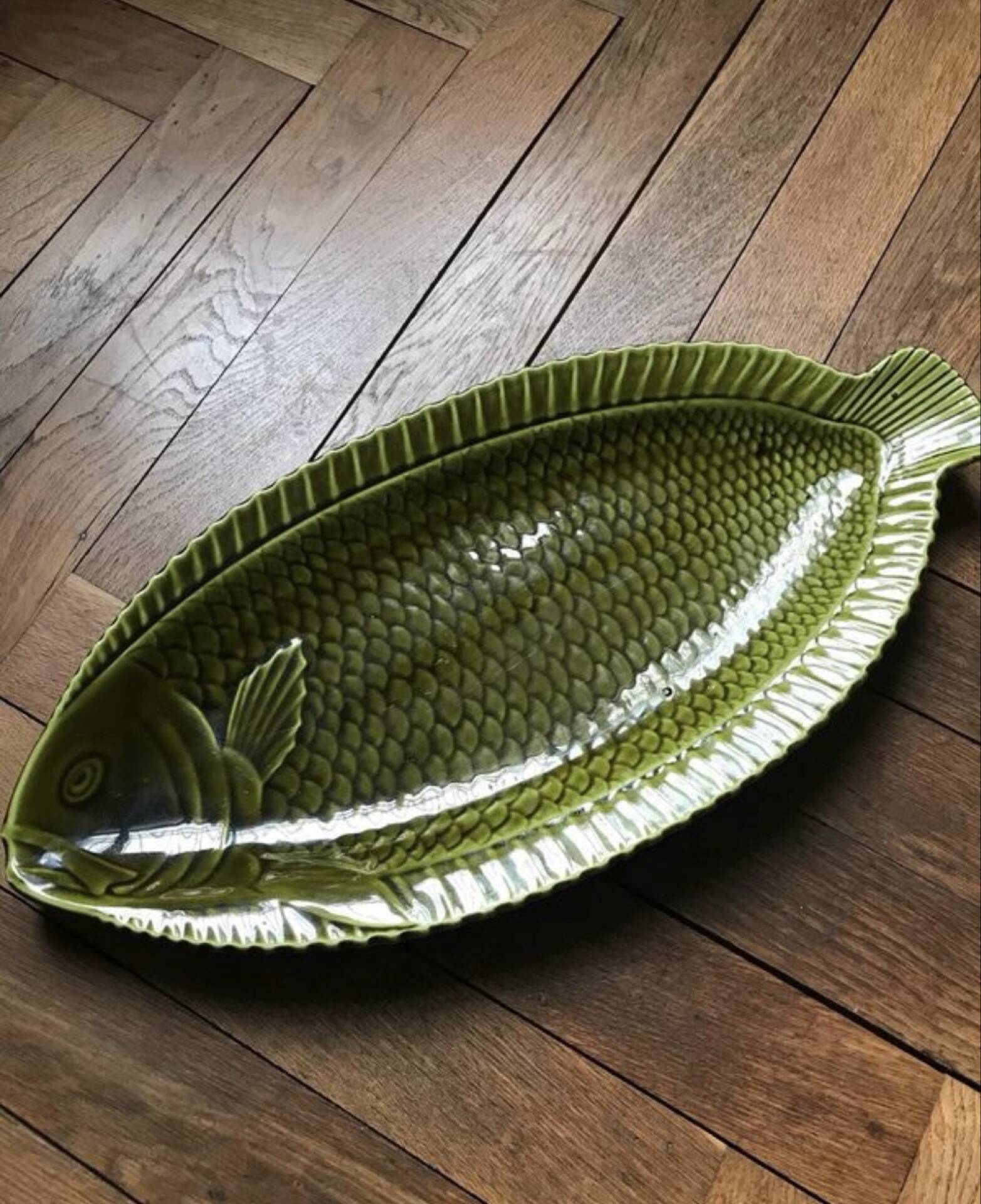 Large green fish dish Sarreguemines