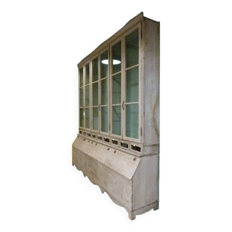 Meuble de métier, magasin