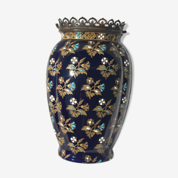 Vase en émail cloisonné et monture en bronze de Gien