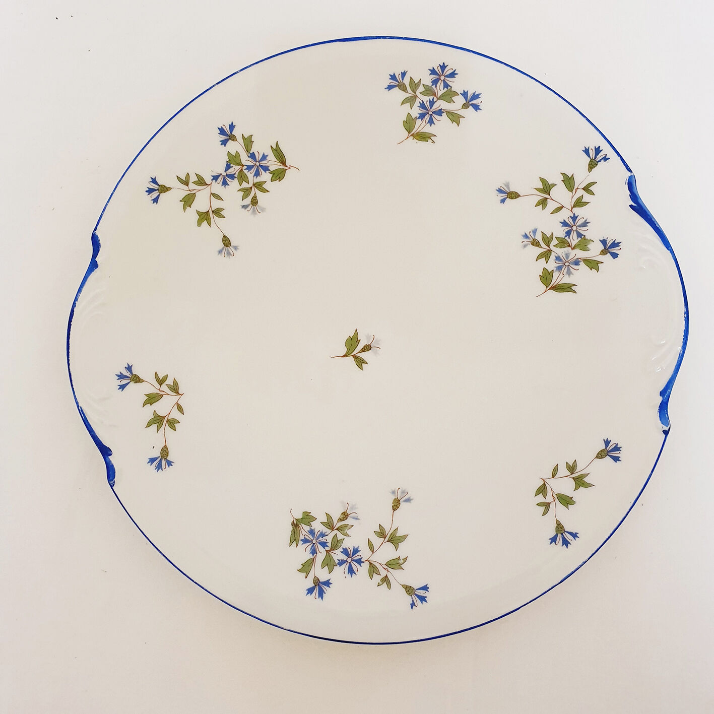 Porcelain Blueberry Cheese Bell