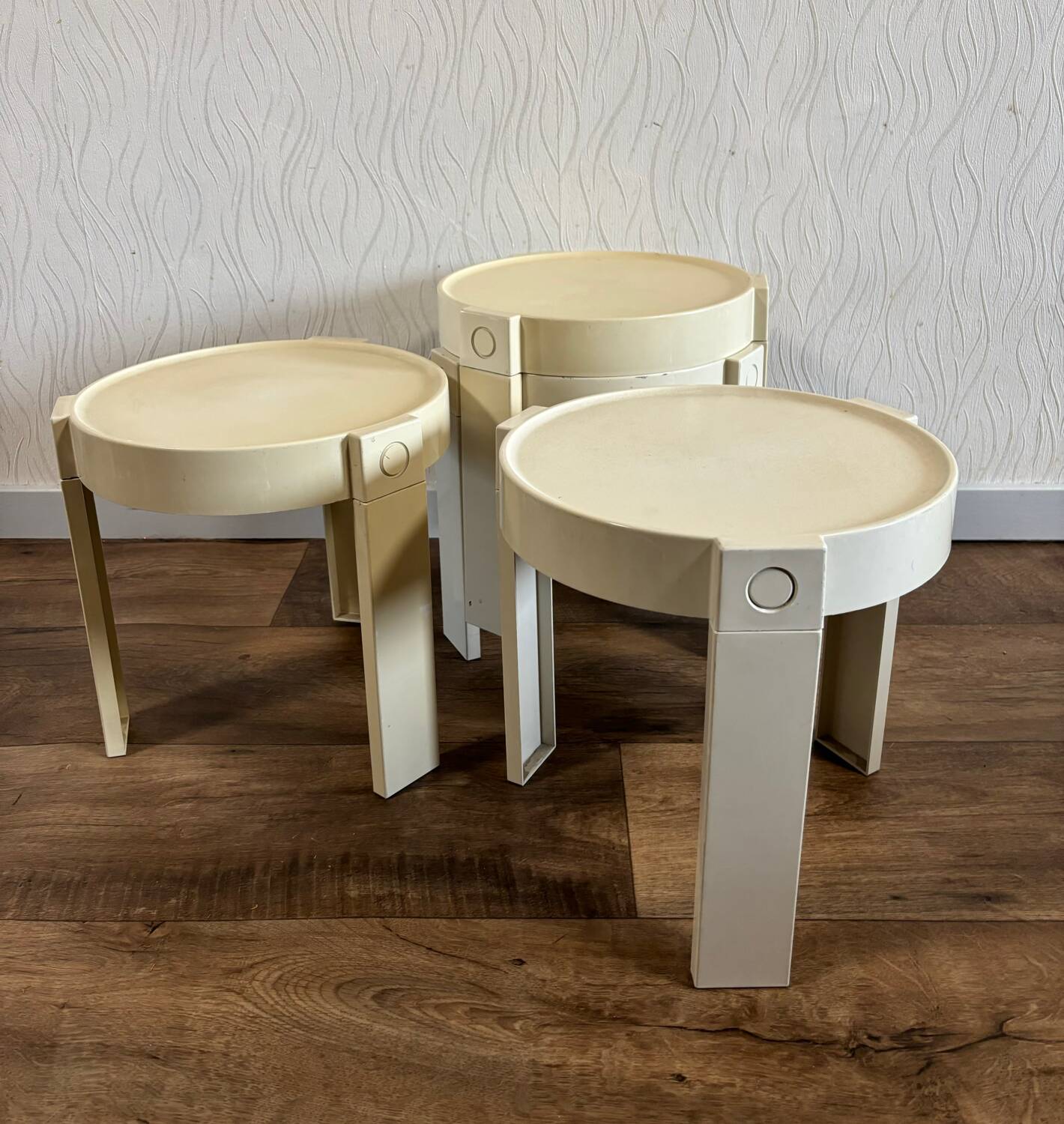 4 flair nesting tables for prisunic space age 70s white plastic