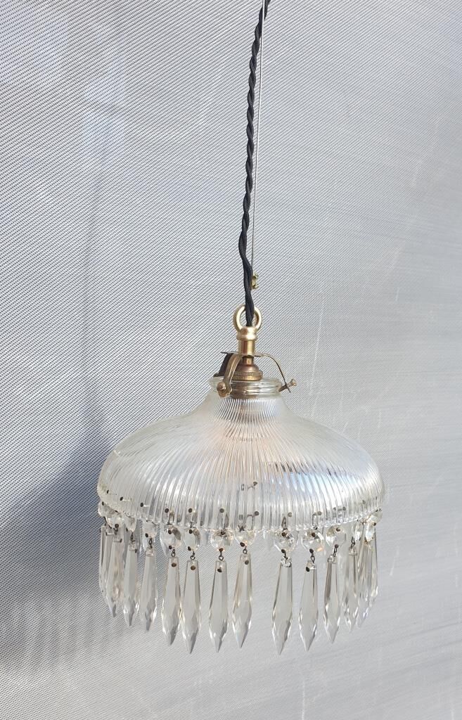 Holophane walk suspension with Myrza grapevines