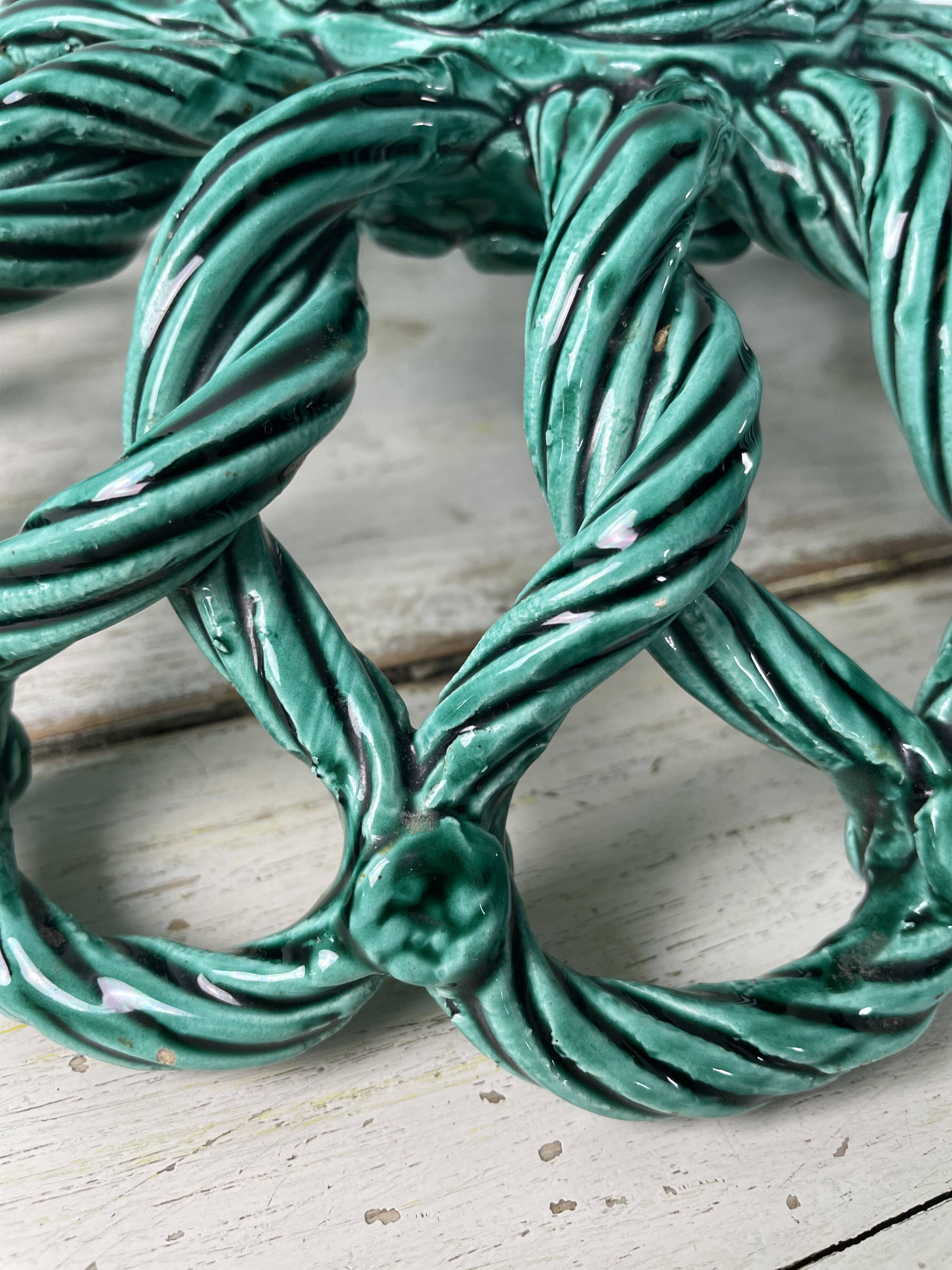 Vallauris Style Braided Barbotine Cut