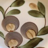 Two old deep plates gien