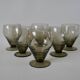 Ensemble de 6 petits verres à vin design art déco en verre fumé années 30-40