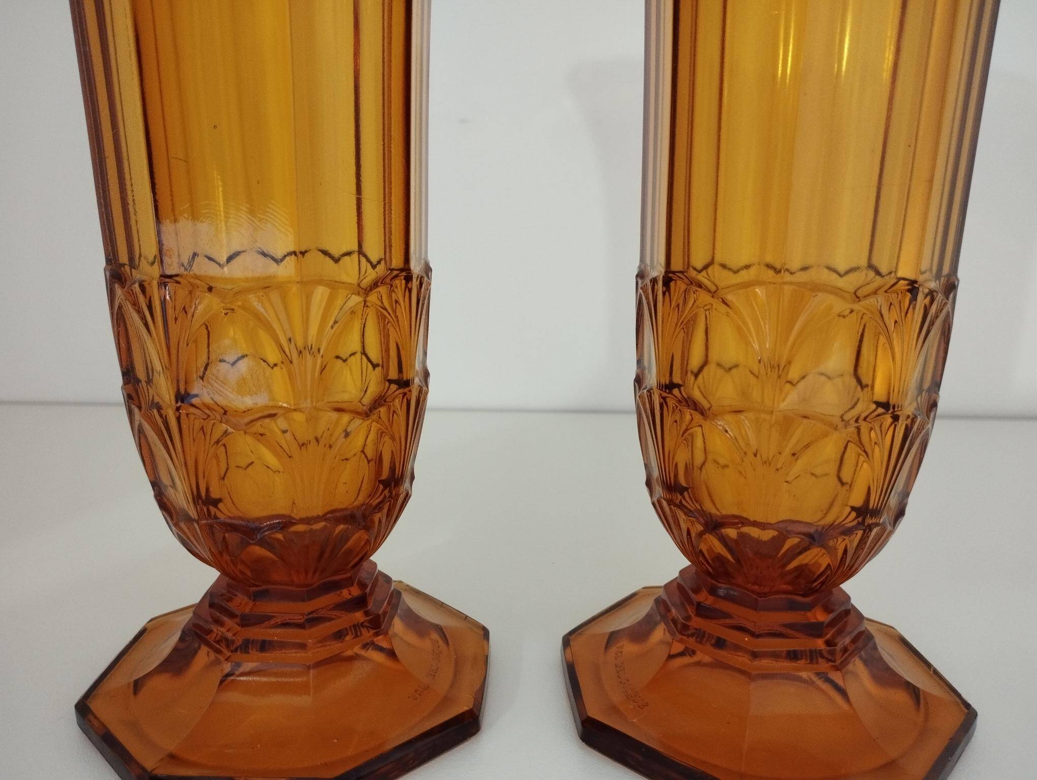 Art Deco vase pair, Val-Saint-Lambert crystal 1930