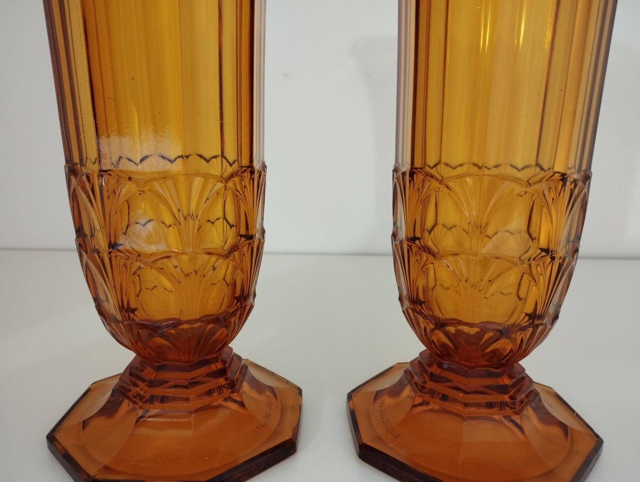 Pair of Art Deco vases, Val-Saint-Lambert crystal, 1930