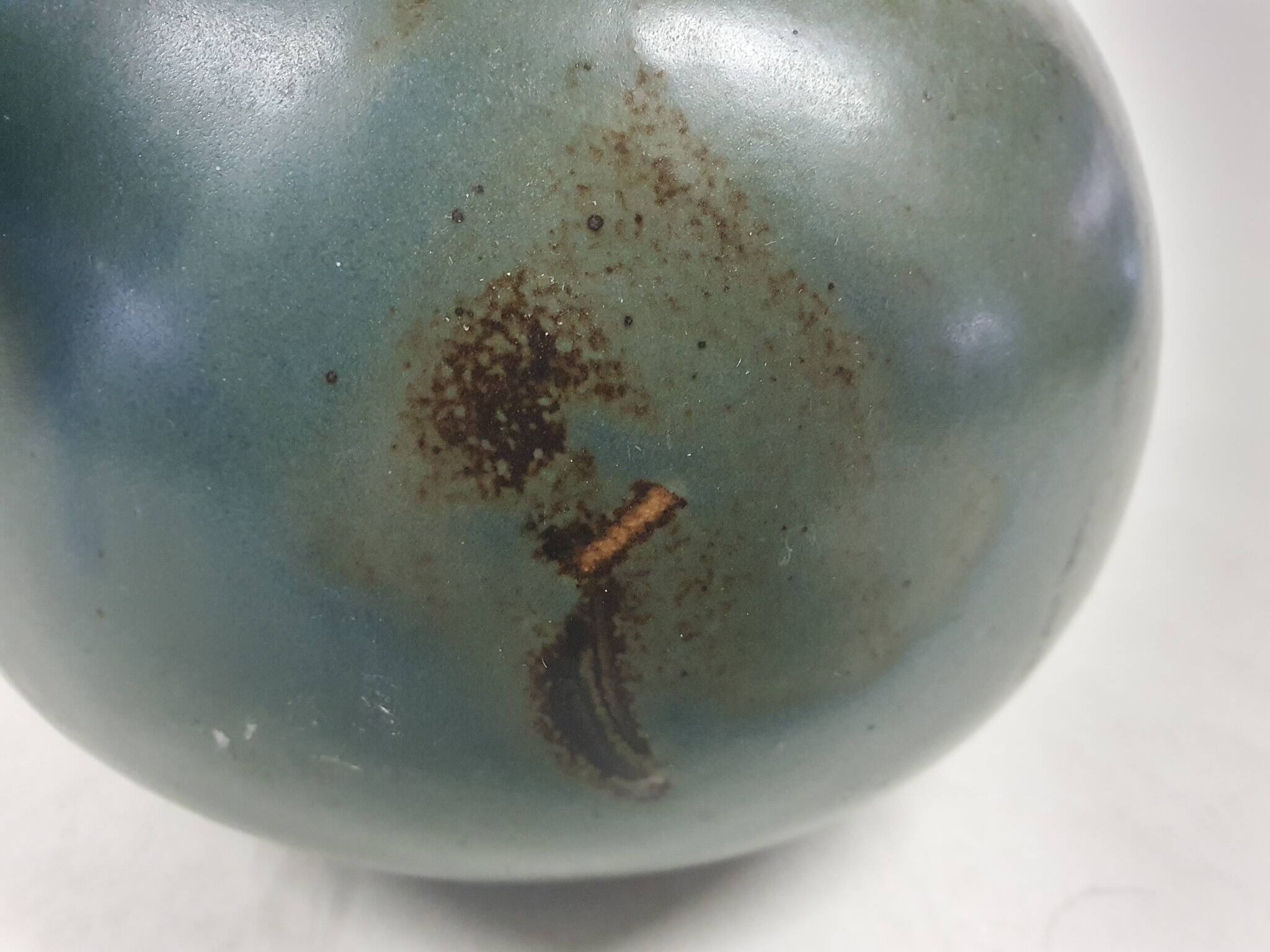 Vintage ceramic tea pot