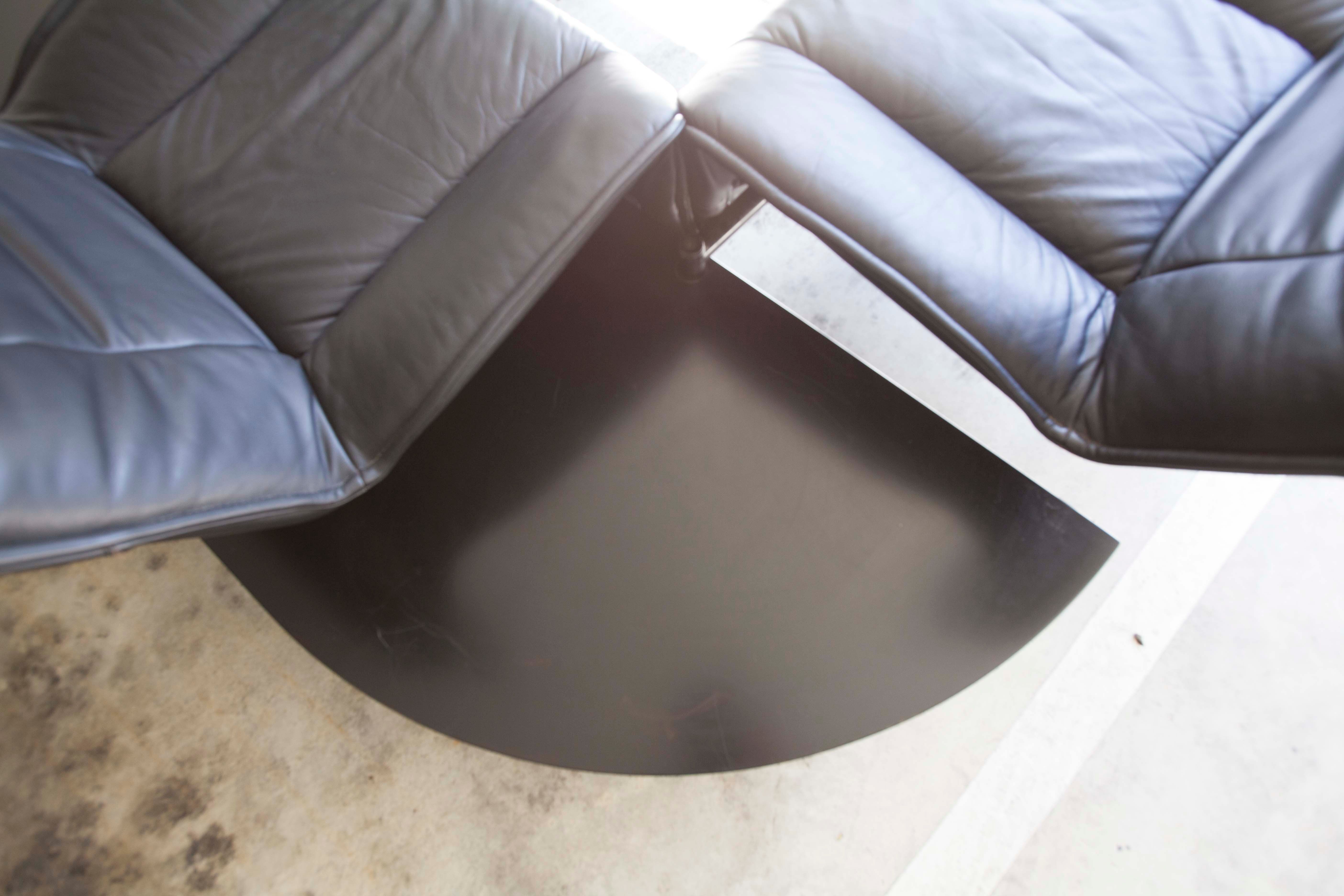 Leather sofa model "Veranda" Vico Magistretti for Cassina