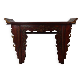 Antique altar console decorated, China early 20th century